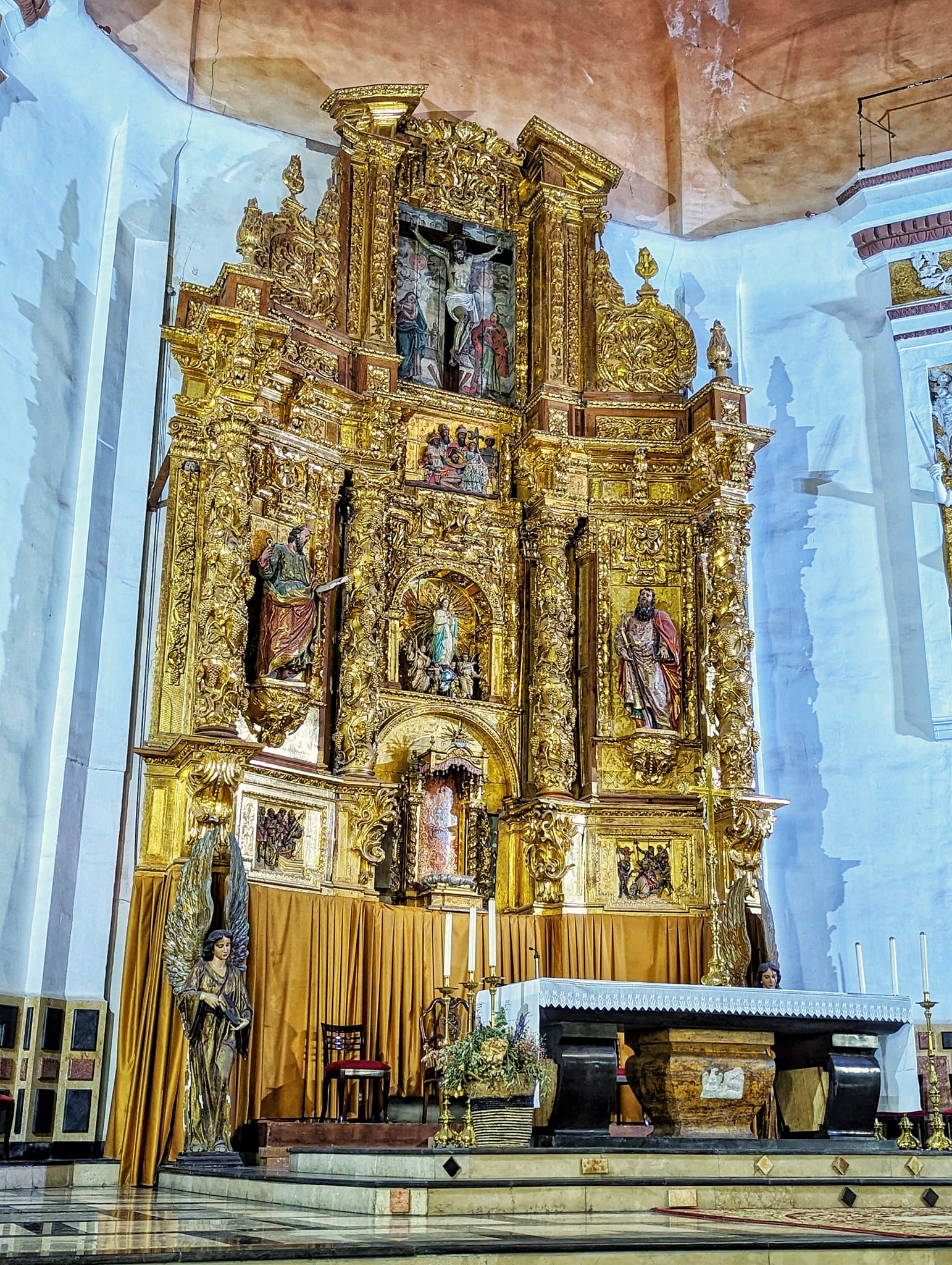 Spain: A week in Valencia - Altar of Sant Joan del Mercat Church