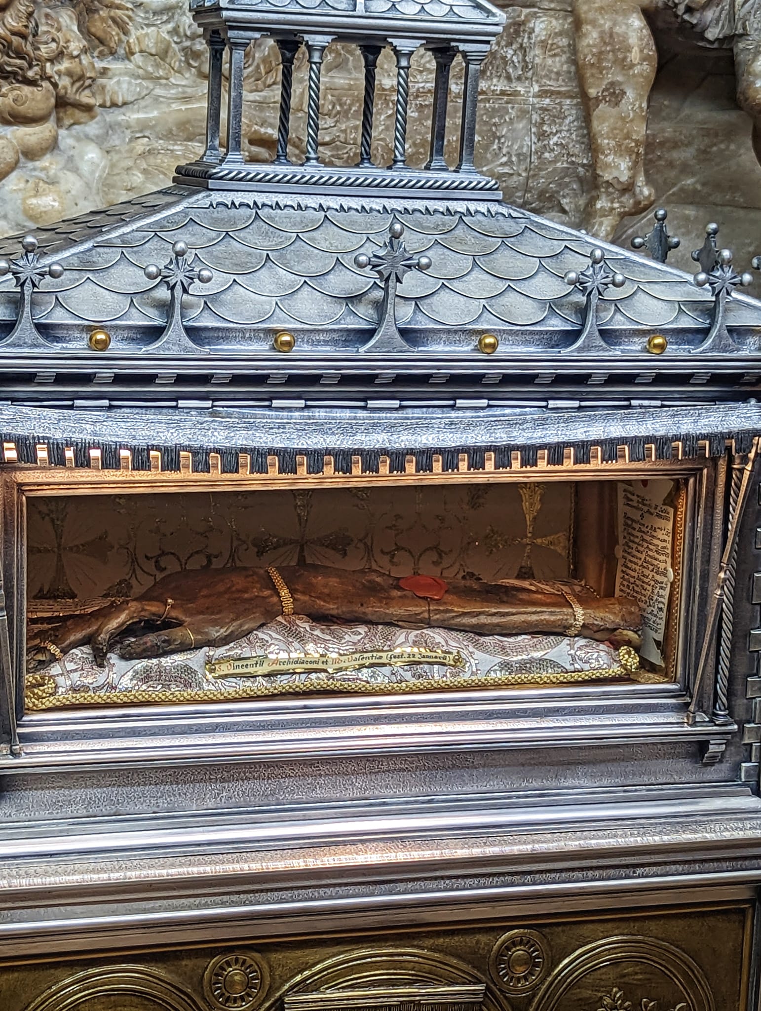 Spain: A week in Valencia - The mummified arm of St. Vincent the Martyr at Valencia Cathedral