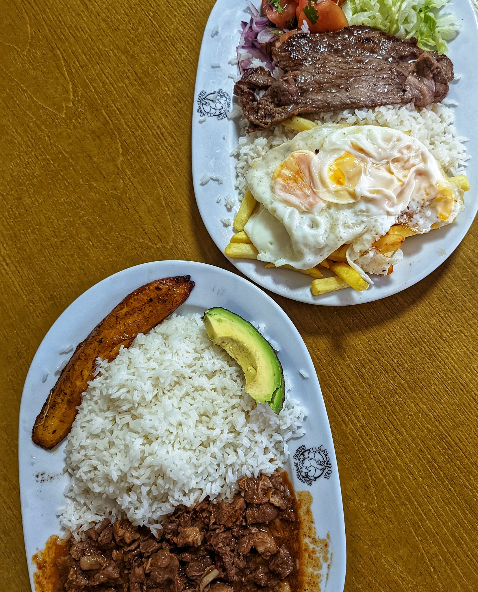 Spain: Food in Valencia - Sant Jhoan'e Ecuadorian food