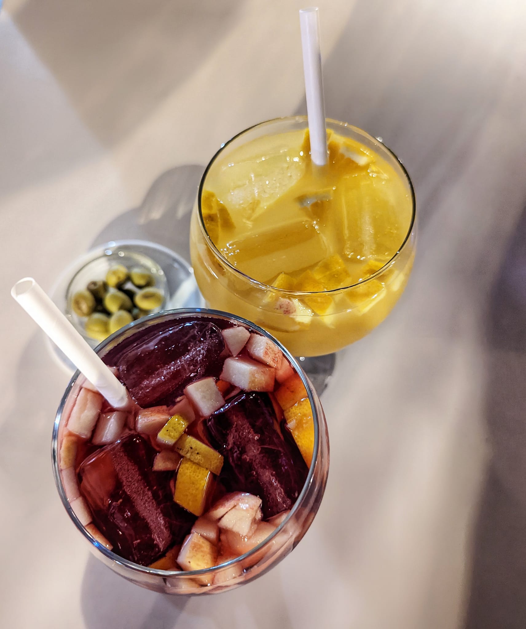 Spain: Food in Valencia - Ruzafa neighborhood at night - Sangria and Agua de Valencia