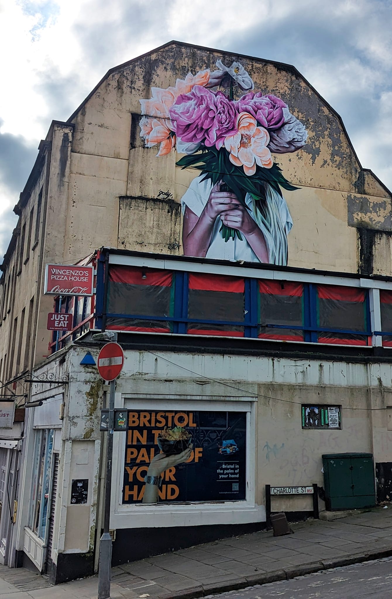 England: A few days in Bristol - "The Florist" artwork by Jody Thomas