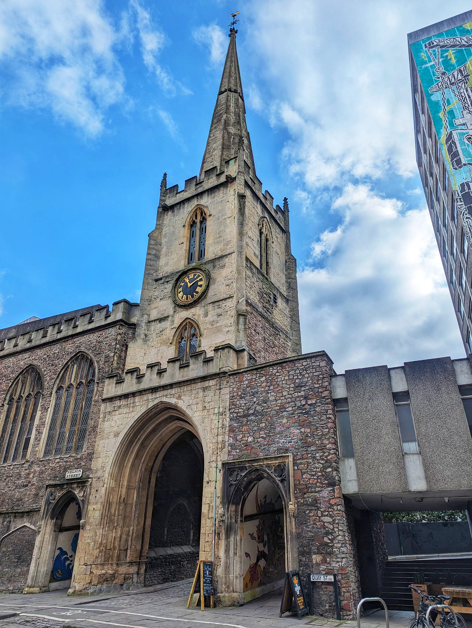 England: A few days in Bristol - St. John's Gateway