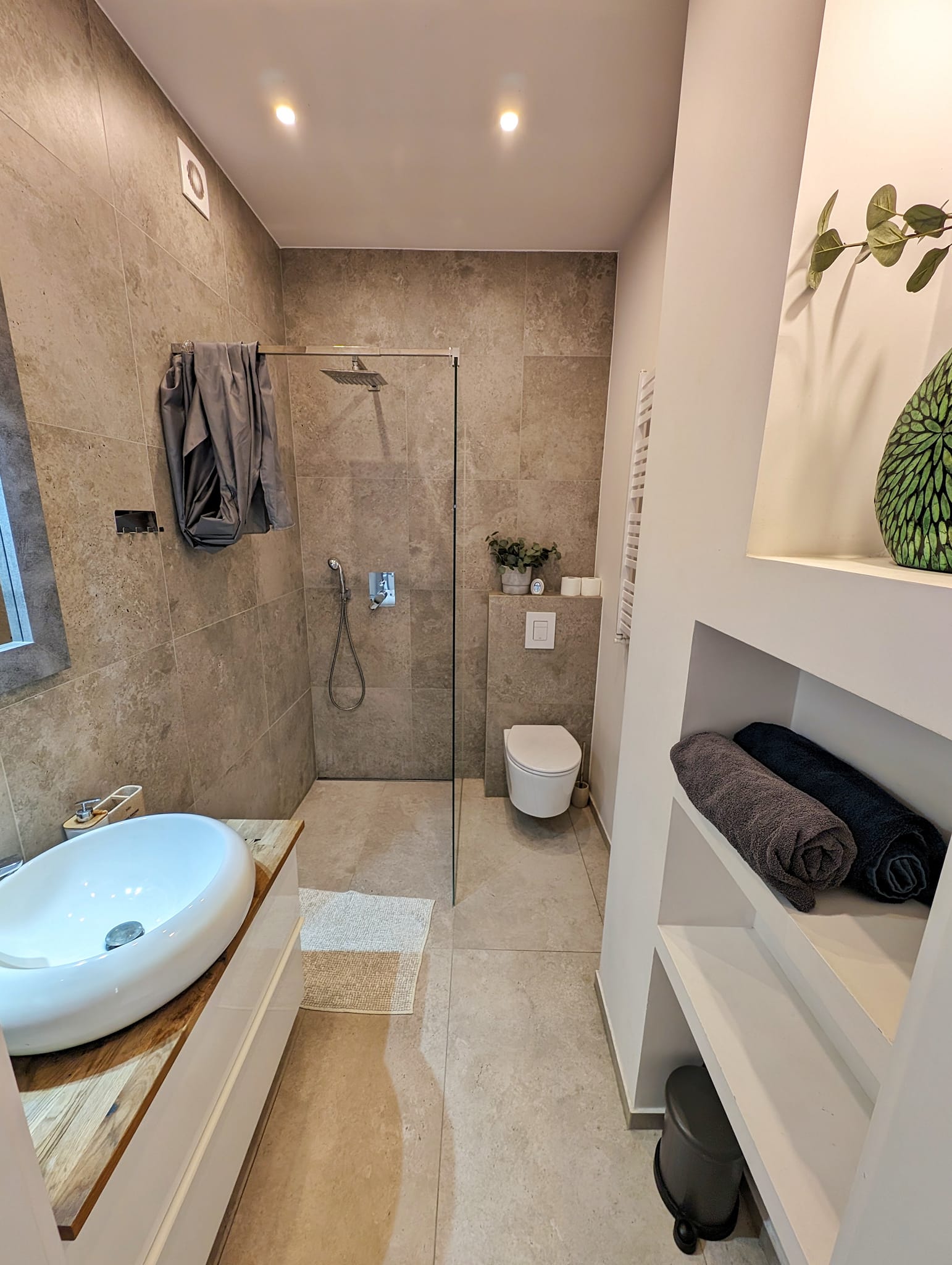 Poland: A week in Gdańsk - Accommodation bathroom